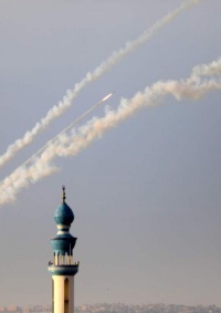 المقاومة بغزة تجري تجارب صاروخية
