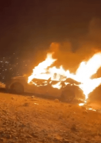 قناة عبرية: فلسطينيون يحرقون سيارة للمستوطنين في بلدة ترمسعيا