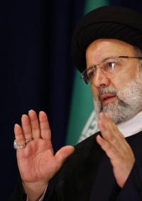 الرئيس الإيراني: لا نرى أي عائق أمام توسيع علاقاتنا مع مصر