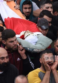 تشييع جثمان الشهيد الطفل عمر حامد في بيتين شرق رام الله