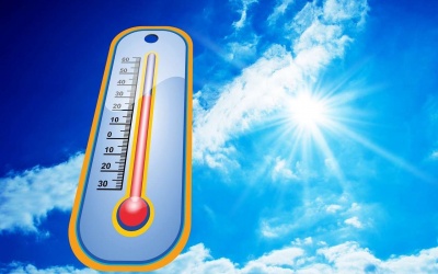 الطقس: أجواء حارة نسبيا ويطرأ ارتفاع آخر على درجات الحرارة 