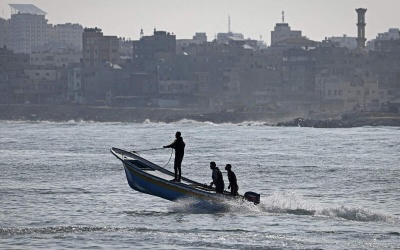 إصابة صياد بعيار مطاطي في بحر غزة