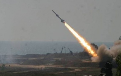 اطلاق 30 صاروخا من جنوب لبنان باتجاه اسرائيل
