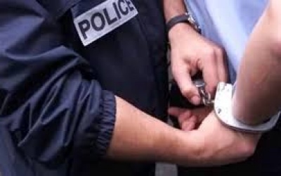 شرطة رام الله تقبض على متسول يدير شبكة متسولين ويمتلك أموالا ومركبات حديثة 